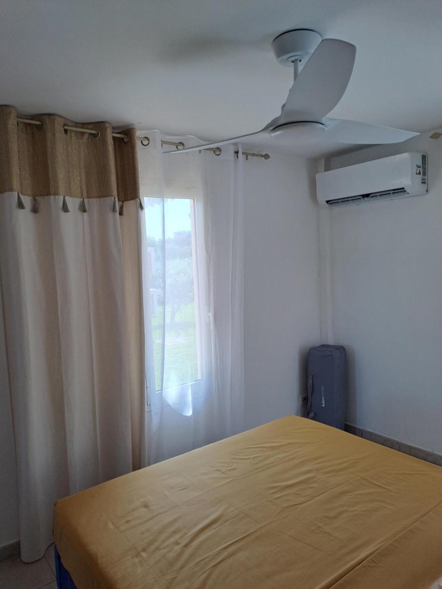 Rdc Appartement En Bord De Mer Au Son Des Vagues 勒穆莱 外观 照片